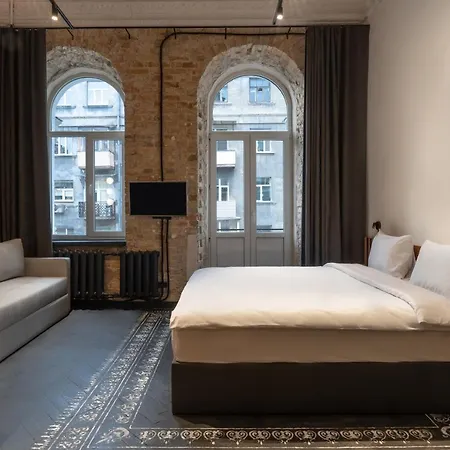 Globe Runner Hostel Kiev