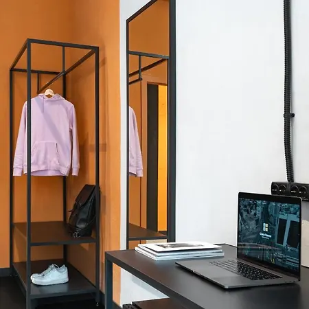 Globe Runner بيت شباب *
